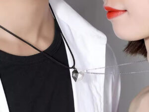 Collier couple