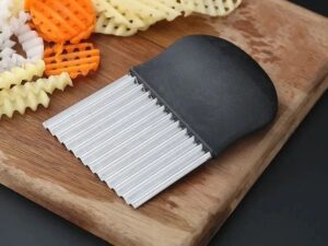 Stainless Steel Crinkle Cutter – Potato, Vegetable, Fruit, and Dough Slicer